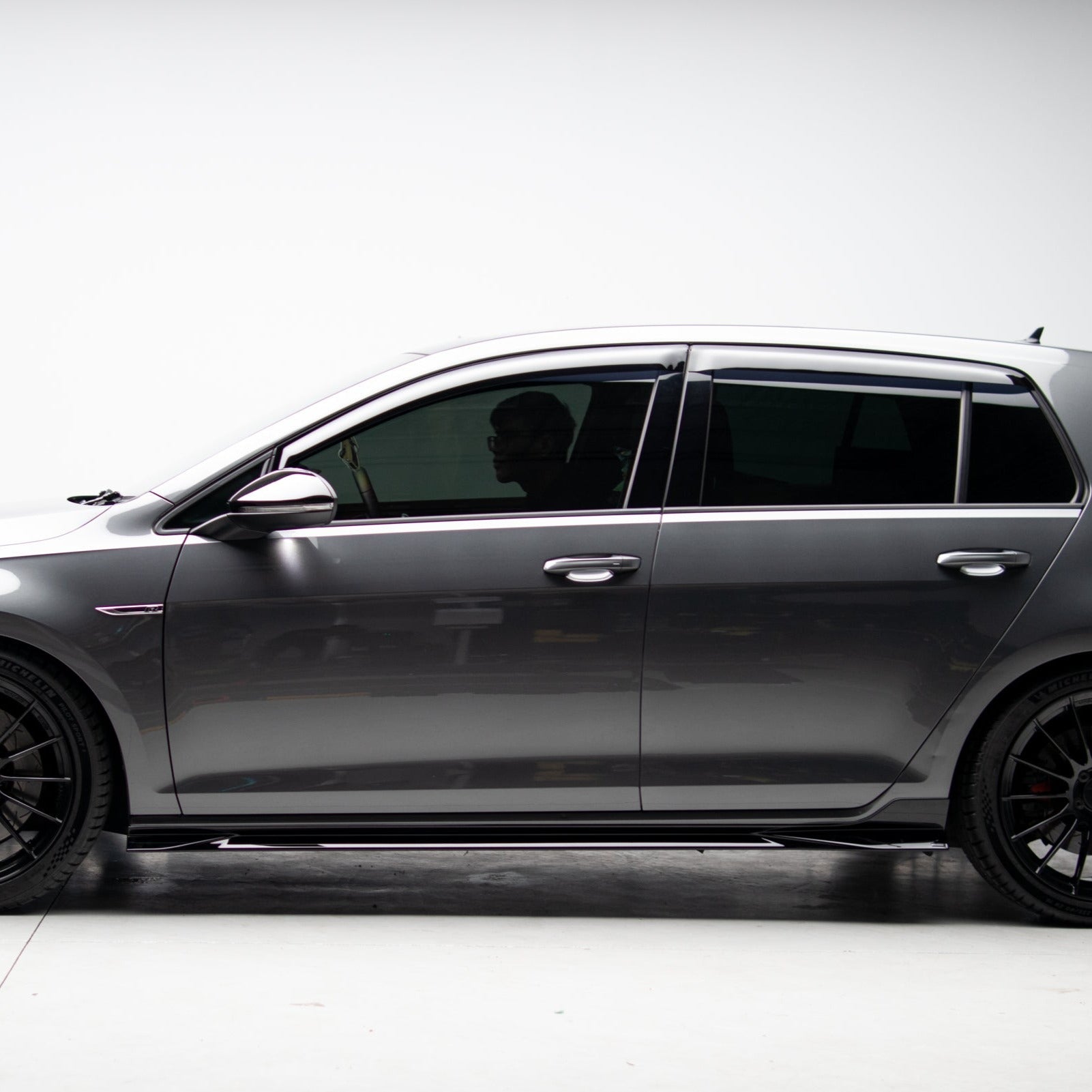 Zaero Designs EVO-1 Full Kit for Volkswagen Golf MK7.5R 2018-2021 - iilumolab