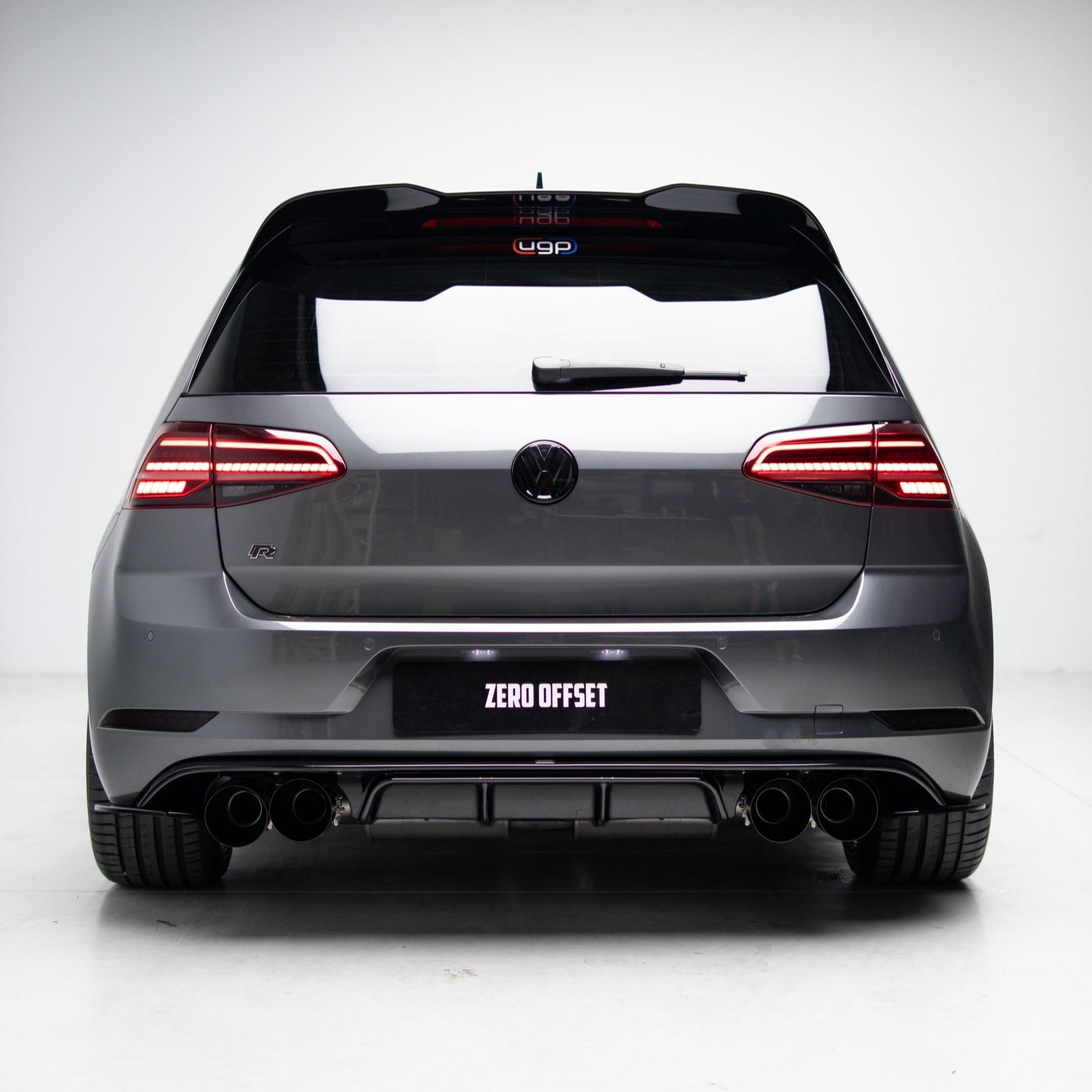 Zaero Designs EVO-1 Rear Diffuser for Volkswagen Golf MK7.5R 2018-2021 - iilumolab