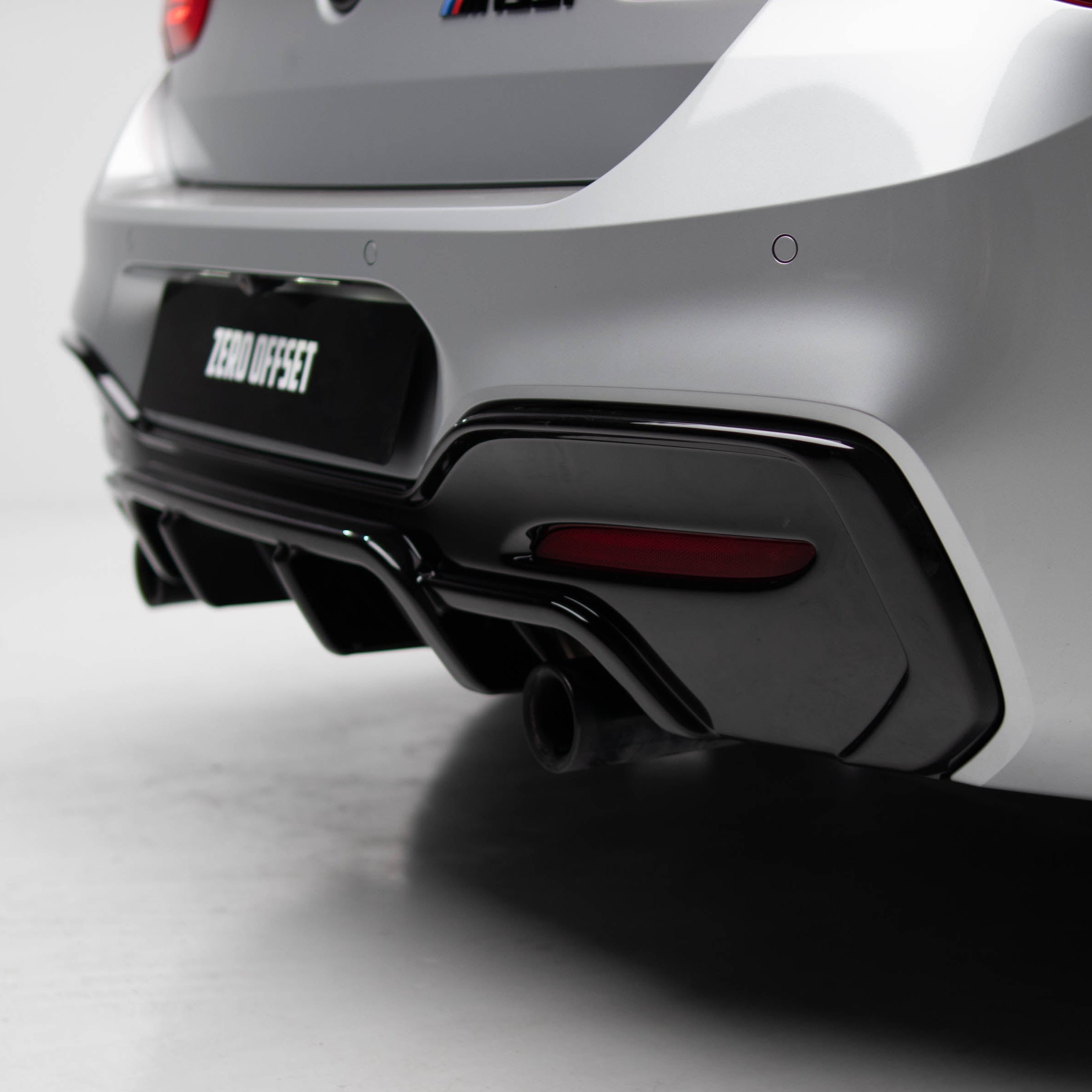 Zaero Designs EVO-1 Diffuser for BMW 1 Series F20 (LCI)[Dual Exit] 2016-2019 - iilumolab