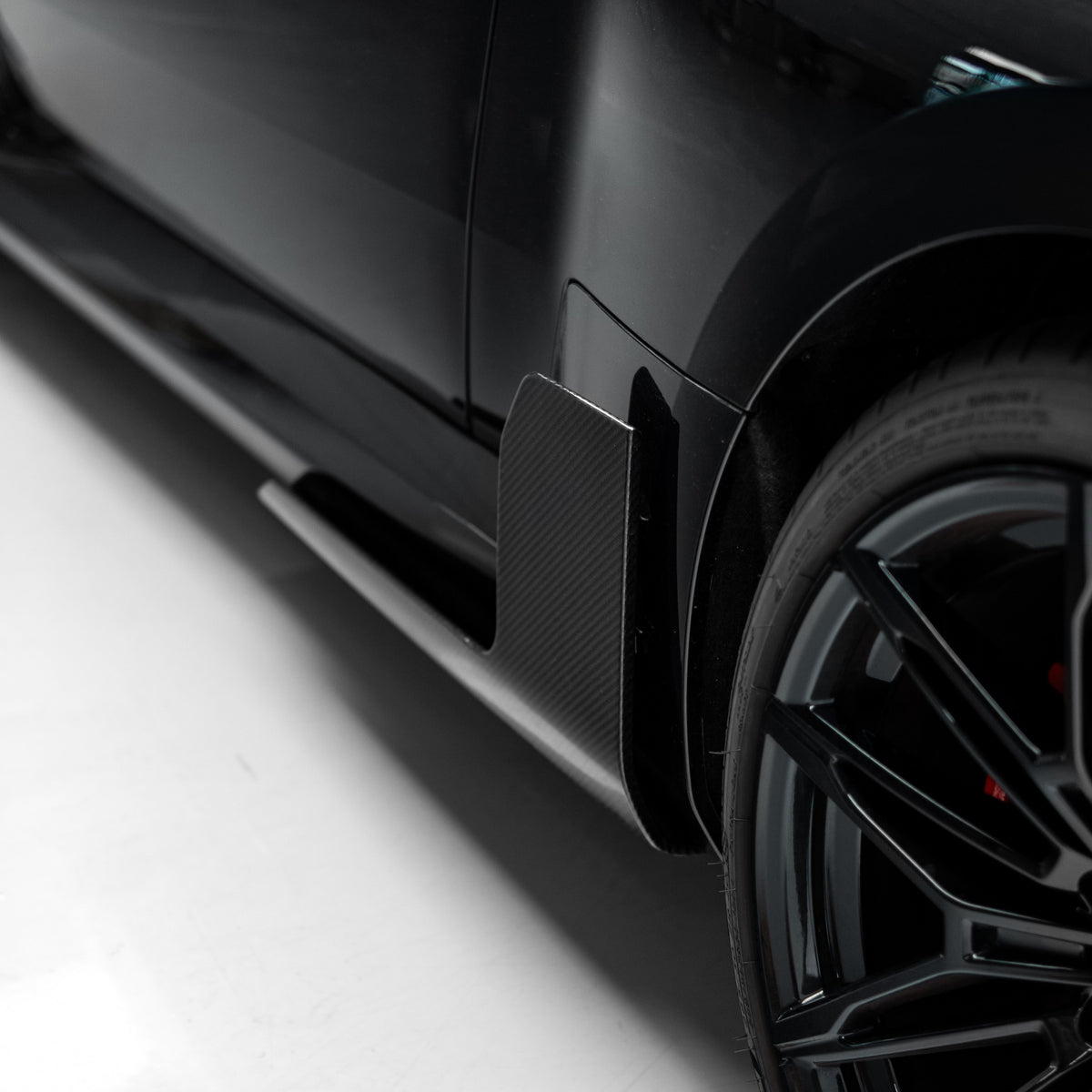 M Performance Style Pre Pregged Dry Carbon Fiber Side Skirt for BMW M2 G87 2023+