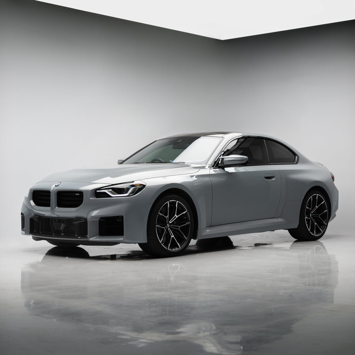 OEM Style Pre Pregged Dry Carbon Fiber Front Center Trim for BMW M2 G87 2023+