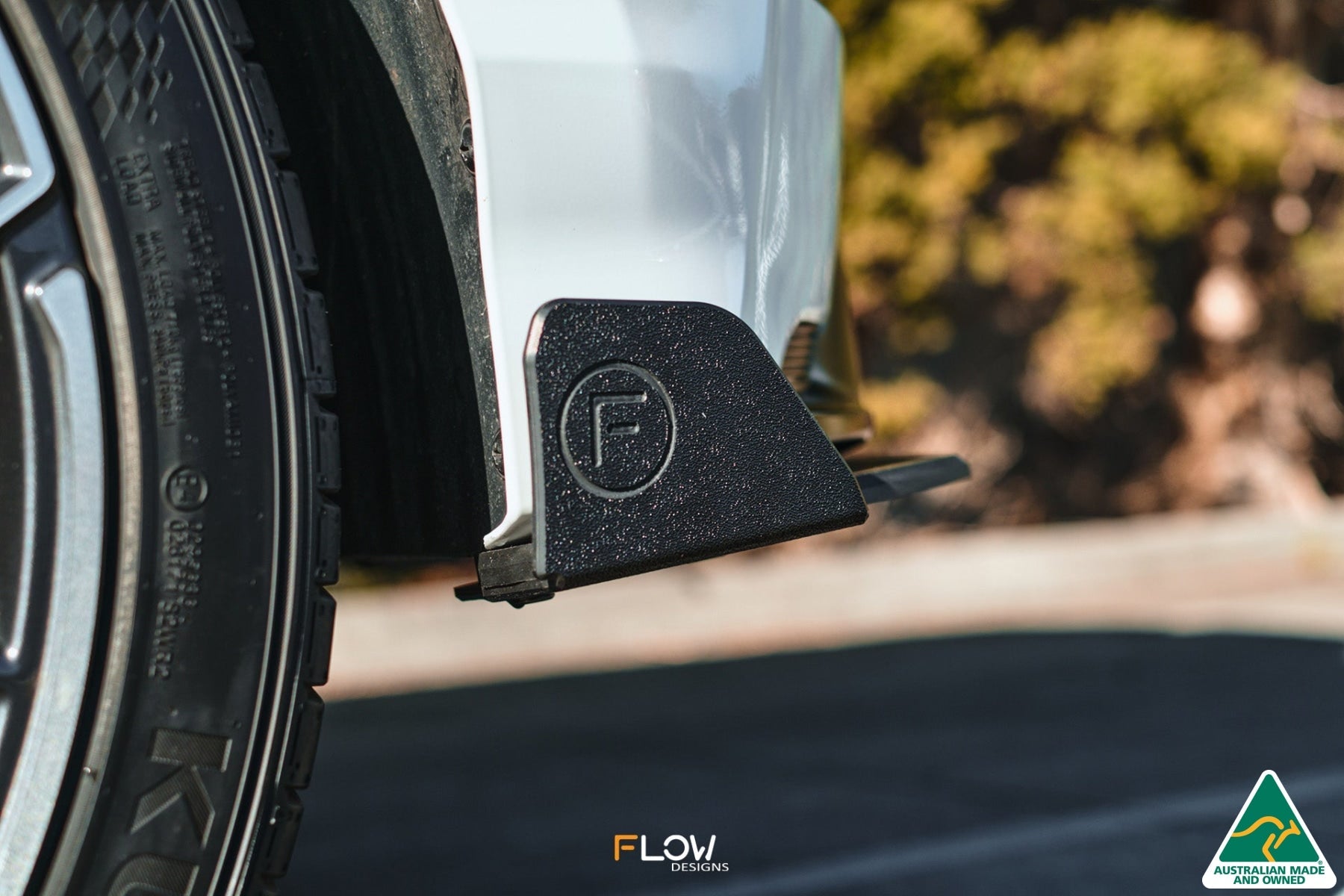 Flow Designs DEMO STOCK - Kona N Rear Spats (Pair) - GLOSS BLACK - iilumolab