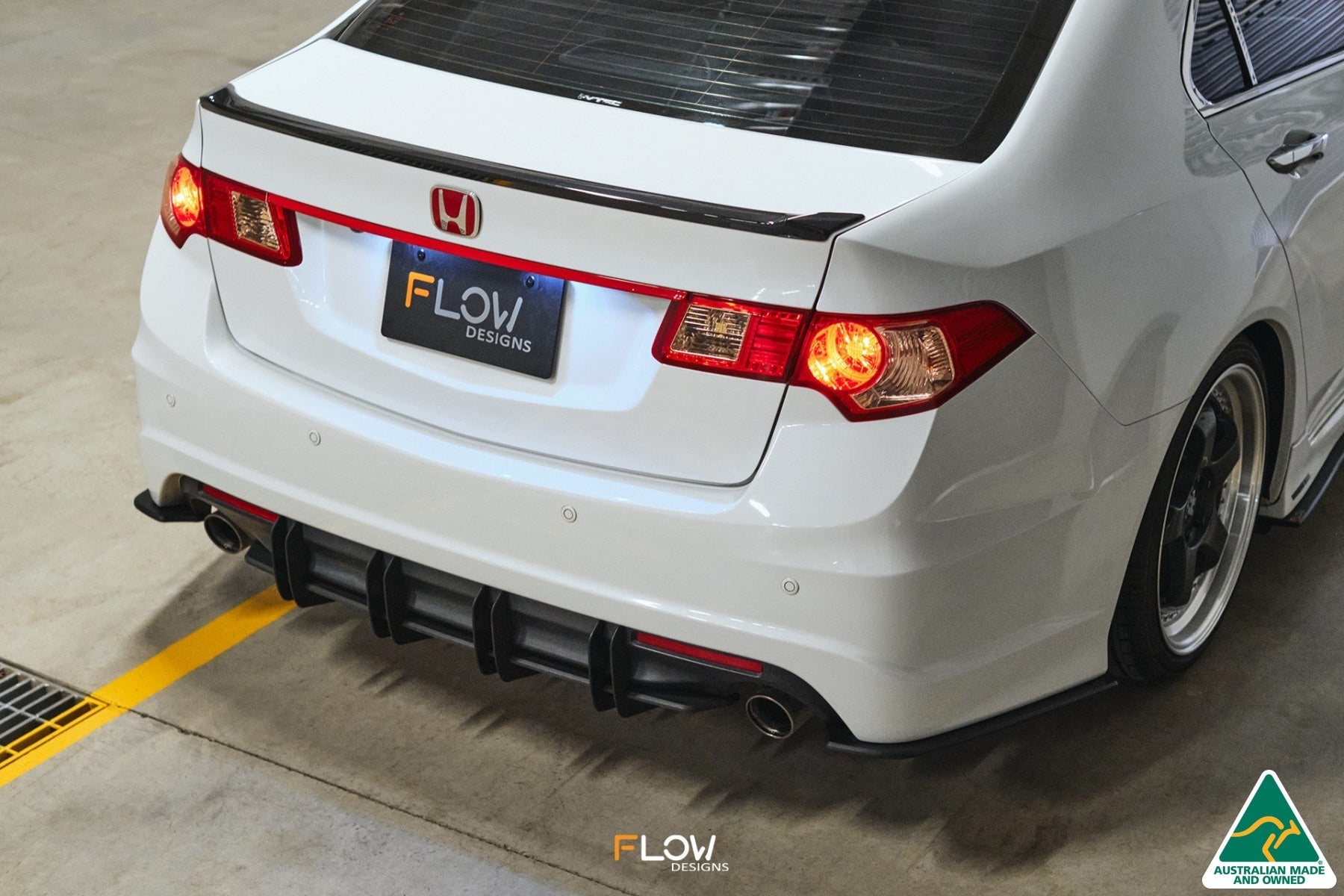Flow Designs DISCONTINUED SANDED MATTE FINISH - CU2 Accord Euro Flow-Lock Rear Diffuser - Modulo - iilumolab