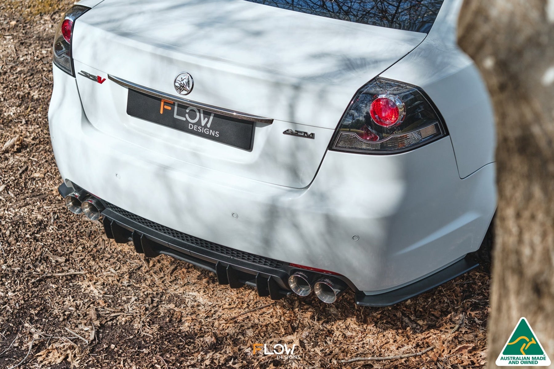 Flow Designs VE Commodore S2 Sedan Flow-Lock Rear Diffuser - iilumolab