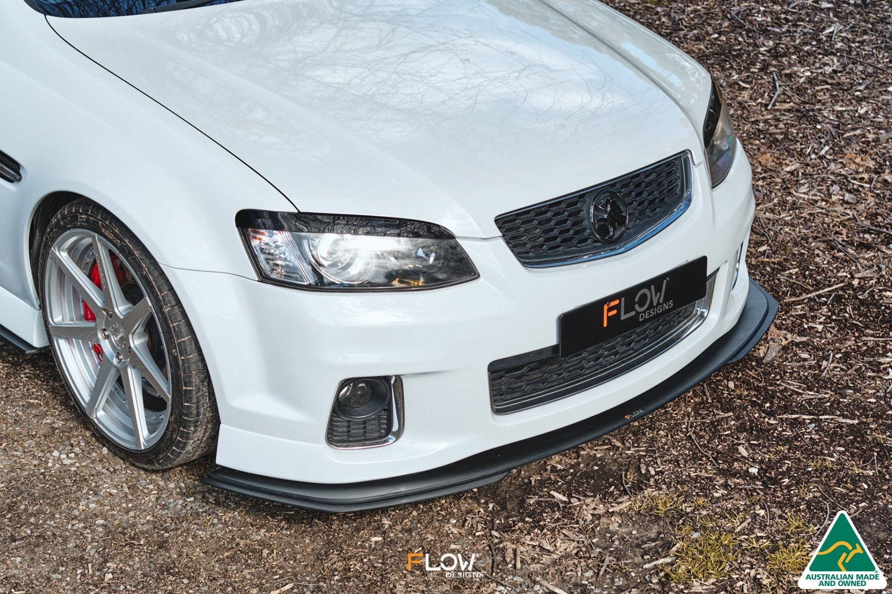 VE Commodore S2 Sedan Front Lip Splitter Extensions (Pair) - iilumolab
