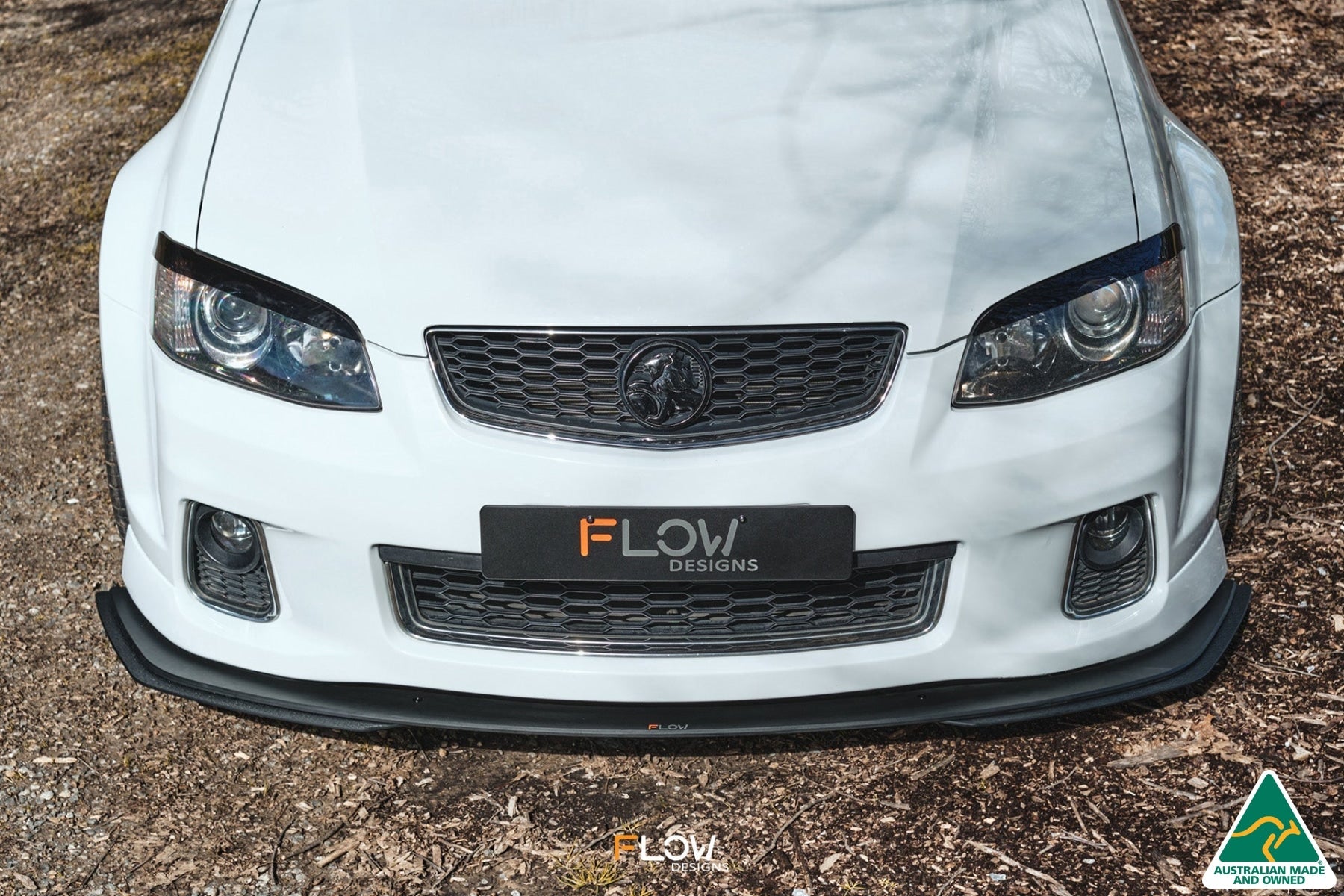 VE Commodore S2 Sedan Front Lip Splitter Extensions (Pair) - iilumolab