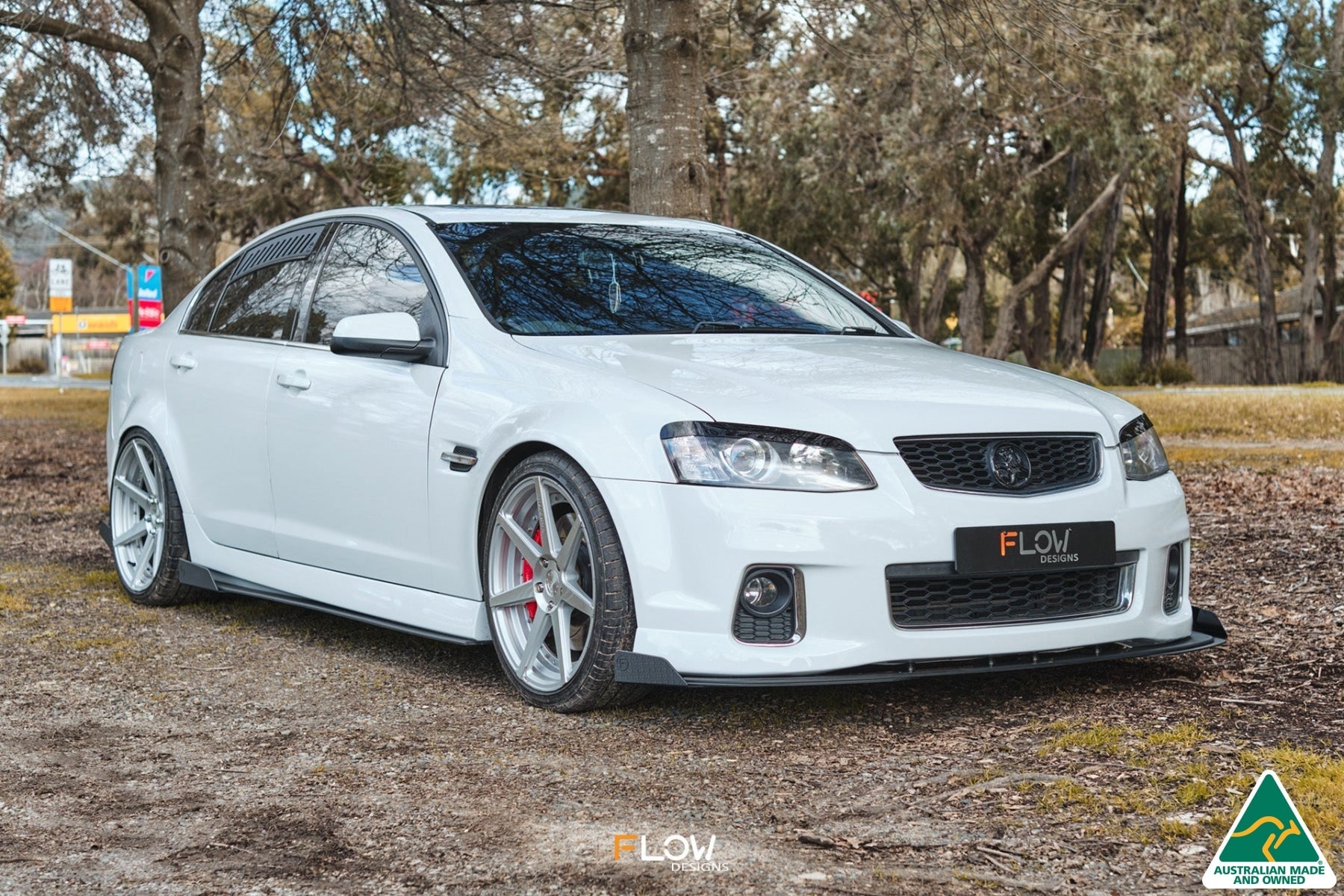 VE Commodore S2 Sedan Front Lip Splitter Winglets (Pair) - iilumolab