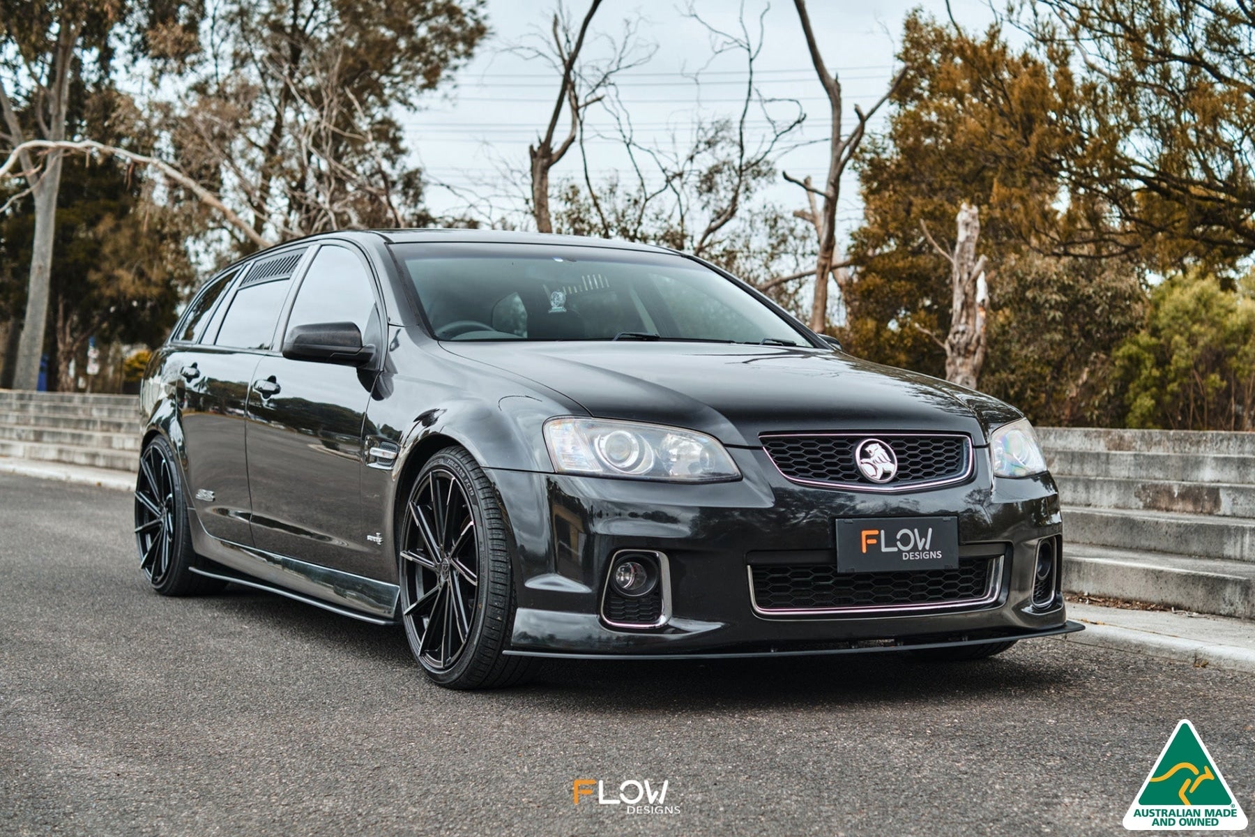 VE Commodore Wagon Rear Window Vents (Pair) - iilumolab