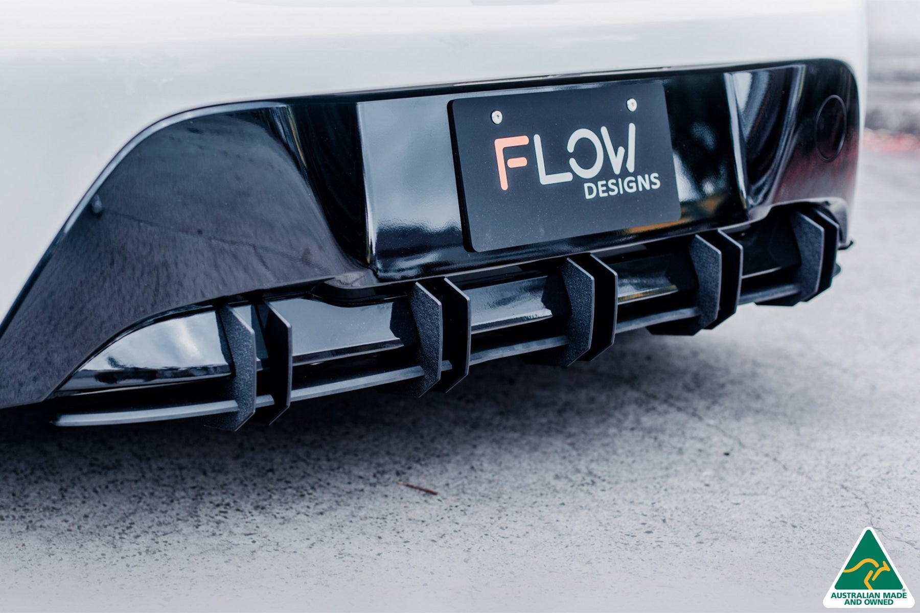 Flow Designs DISCONTINUED SANDED MATTE FINISH - Corolla MZEA12R/ZWE211R ZR 2018-2022 Flow-Lock Rear Diffuser - iilumolab