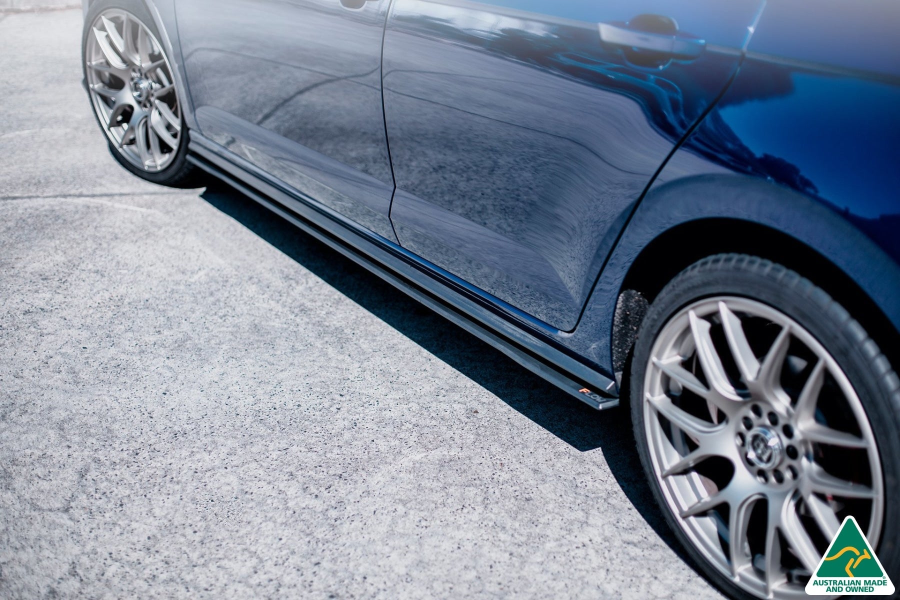 Flow Designs DEMO STOCK - AW Polo GTI Side Skirt Splitters (Pair) - TEXTURED MATTE BLACK - iilumolab
