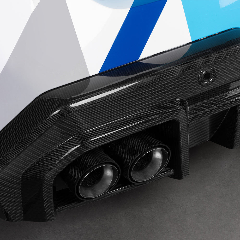 Sooqoo Pre Pregged Dry Carbon Fiber Type A Rear Diffuser for BMW M5 G90