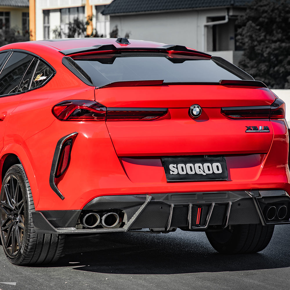Sooqoo Pre Pregged Dry Carbon Fiber Diffuser for BMW X6M F96 with Brake Light