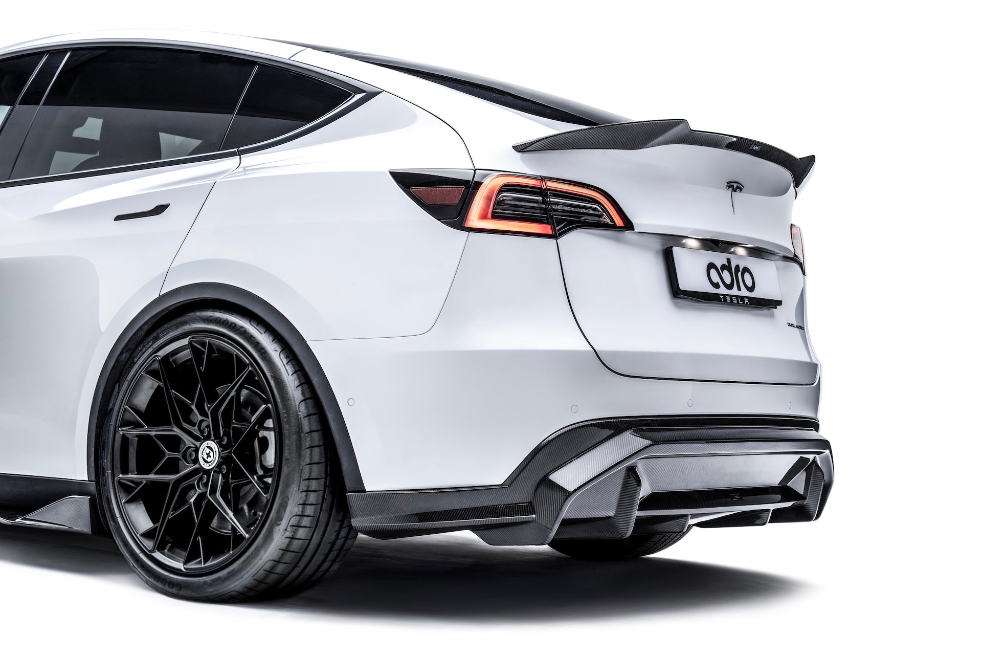 Tesla Model Y V2 Carbon Fiber Spoiler 2022-2024