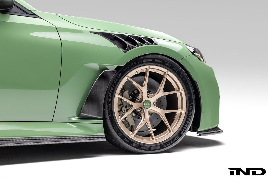 Carbon Vented Front Fender V4 Set for BMW M2 G87