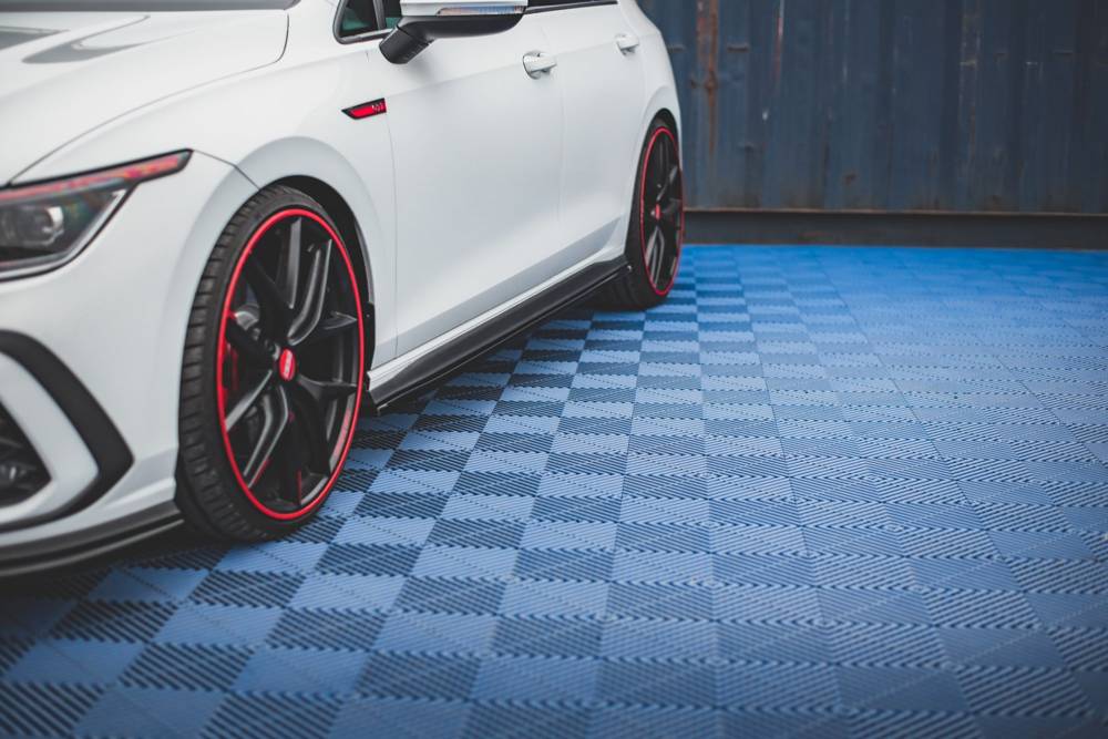 Maxton Design Side Skirts VW Golf Mk8 GTI