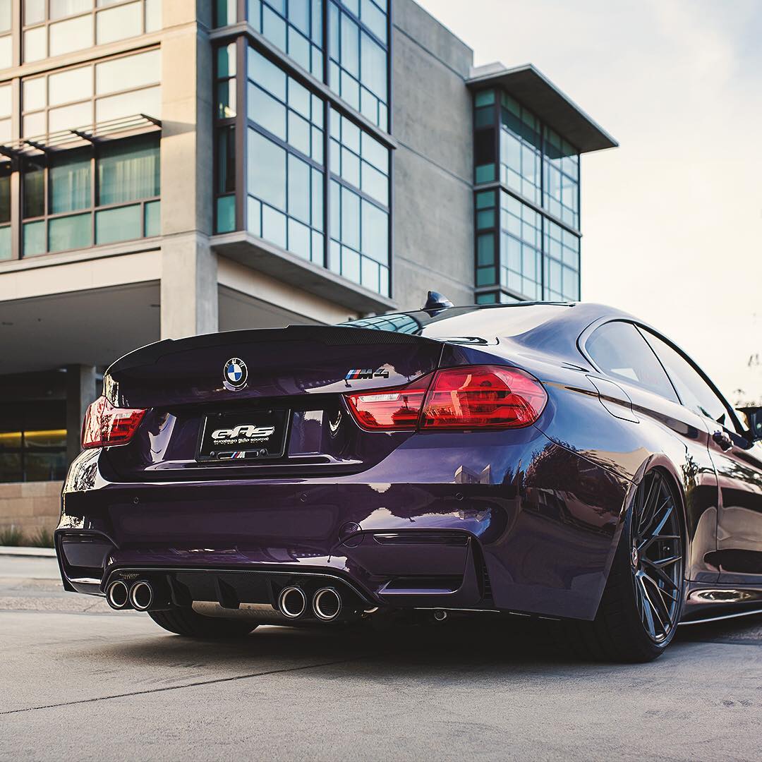 M Performance Style Pre Pregged Dry Carbon Fiber Full Kit for BMW M3 F80 / BMW M4 F82 F83 2014-2020